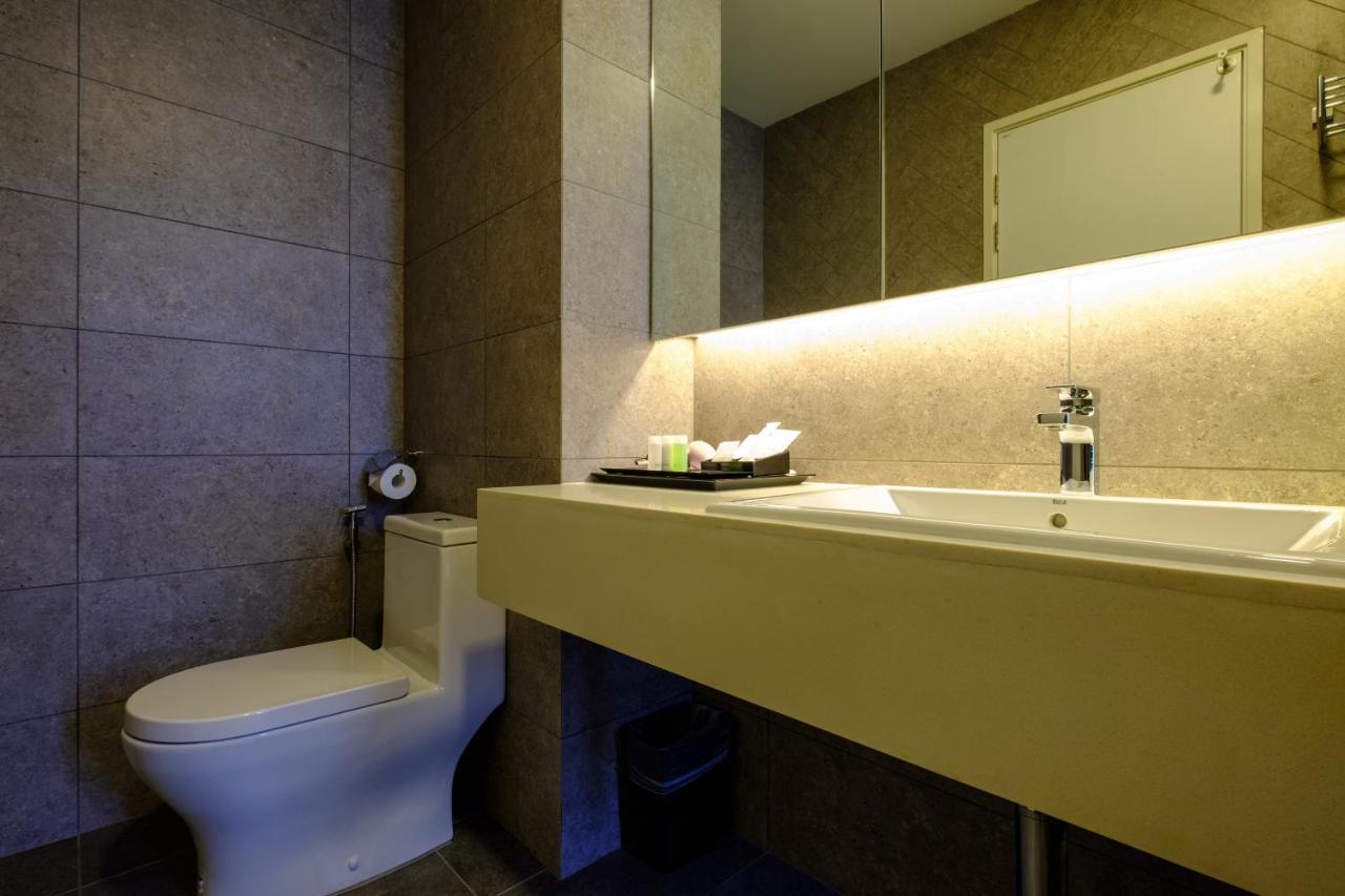 Tanjung Point Residences Tanjung Bungah  Exteriör bild